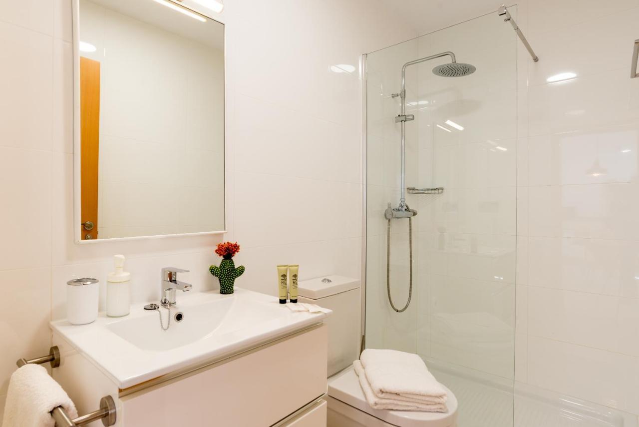 Pedregalejo, Casita Cerca Del Mar Appartement Málaga Buitenkant foto