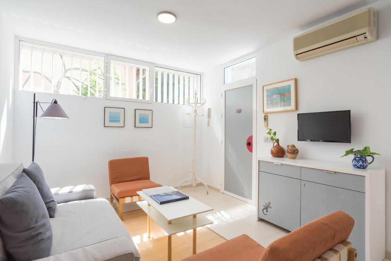 Pedregalejo, Casita Cerca Del Mar Appartement Málaga Buitenkant foto